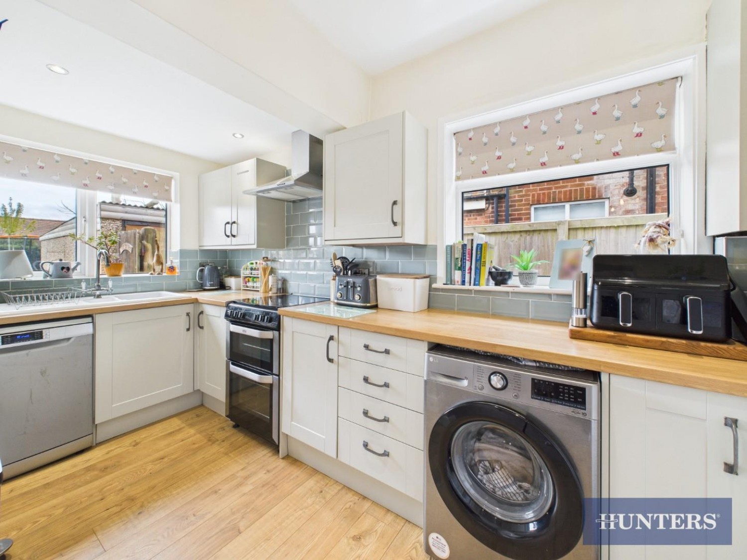 3 bedroom House for sale in Muston Road, Filey