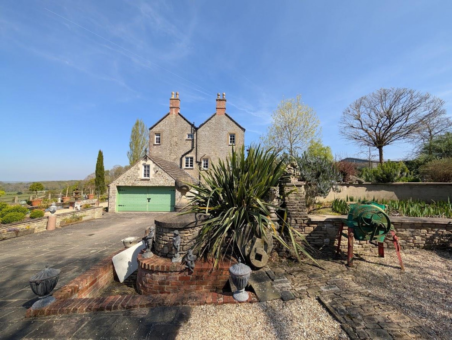 Charfield Road, Tortworth