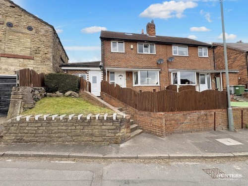 Bank Grove, Earlsheaton, Dewsbury