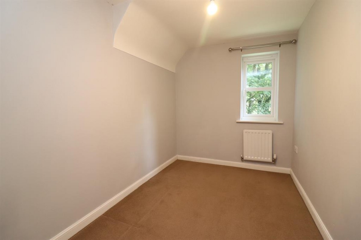 Brookside Walk, Bolton, BL1 8FW