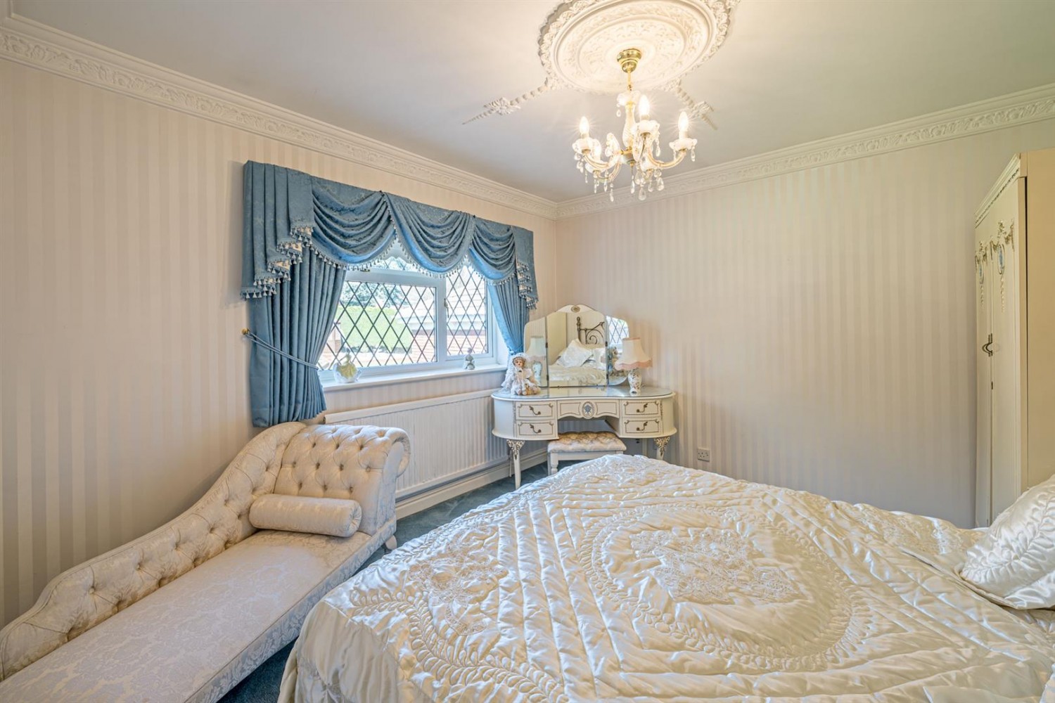 Mountain Ash Drive, Pedmore, DY9 0YR