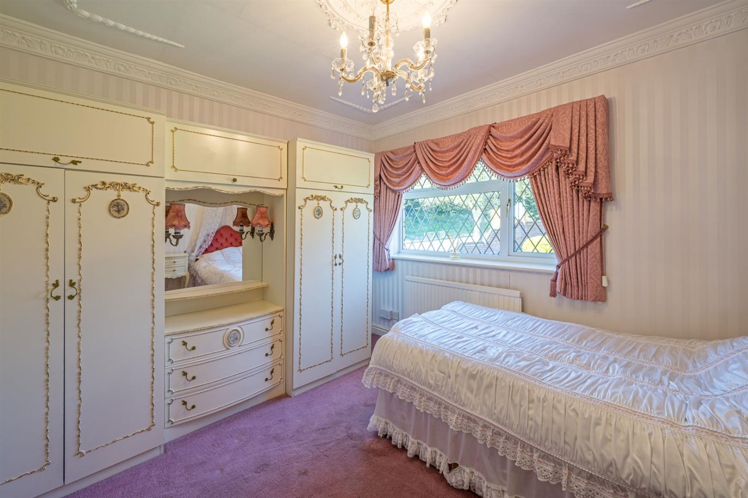 Mountain Ash Drive, Pedmore, DY9 0YR