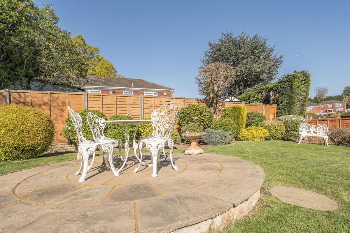 Mountain Ash Drive, Pedmore, DY9 0YR