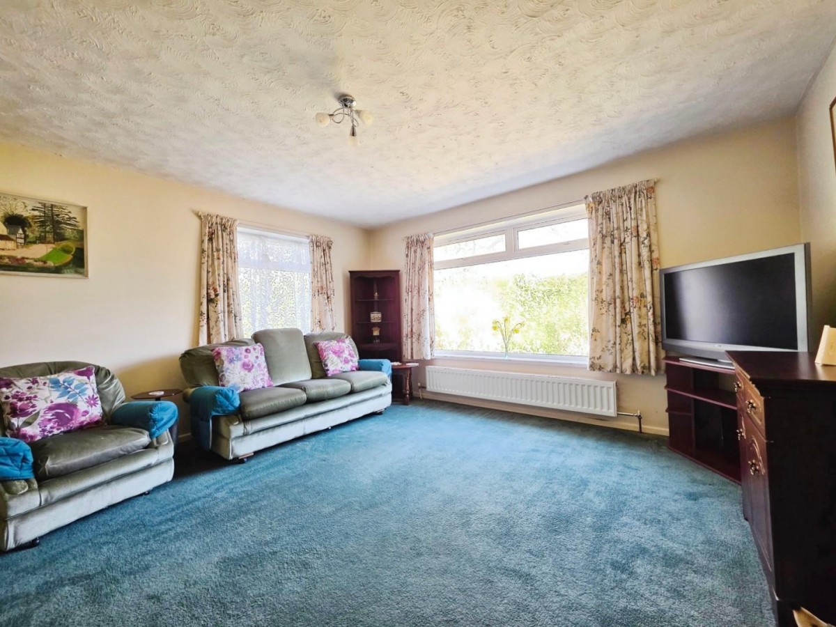 Whiteway, Stroud