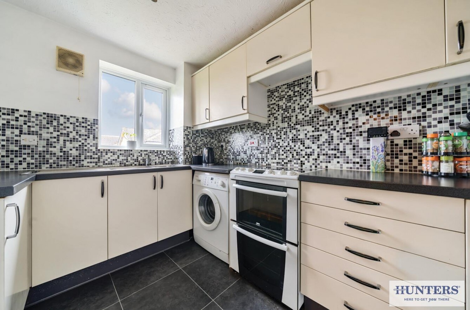 Salmon Road, Dartford