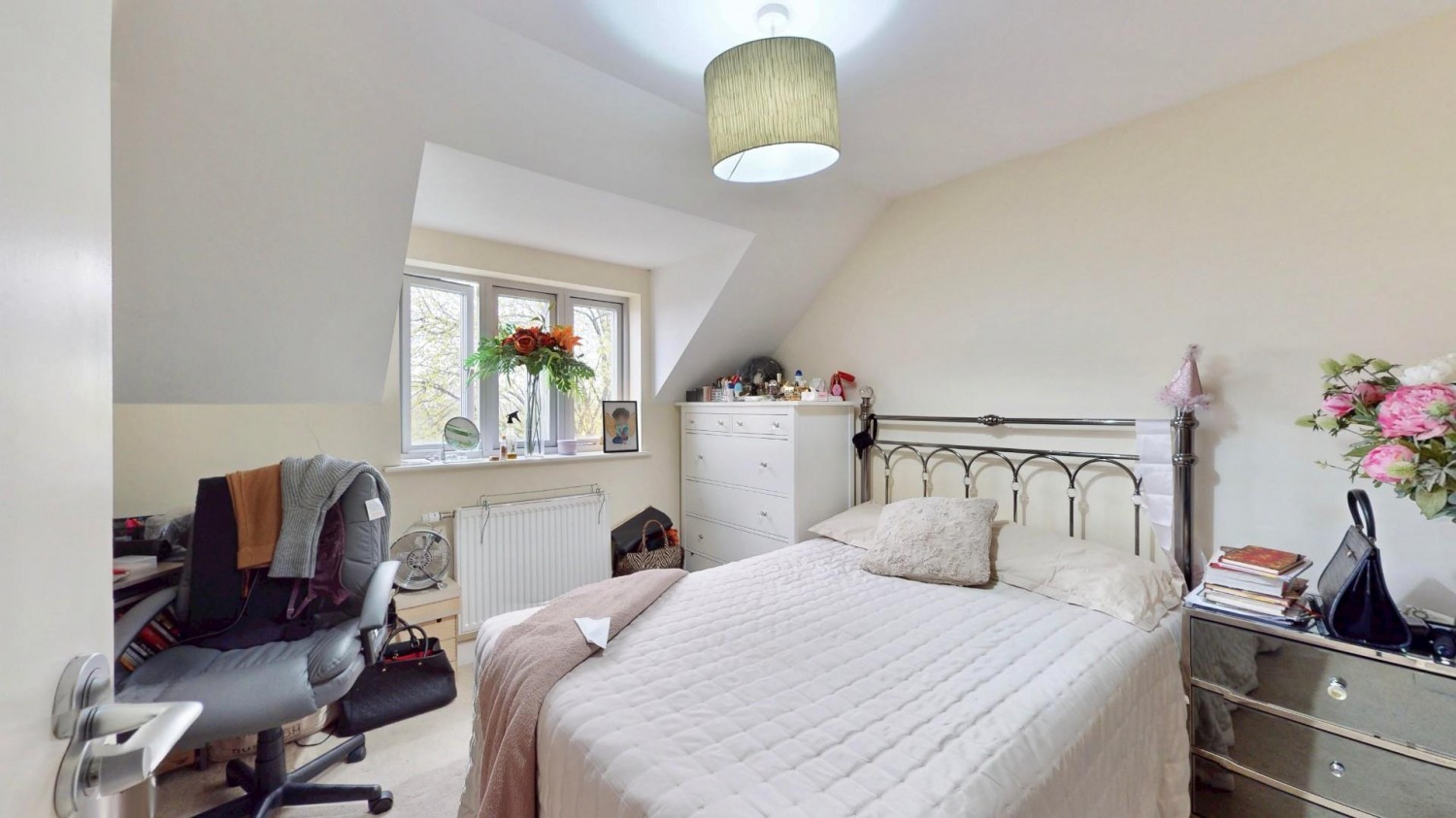 New Mossford Way, Barkingside, IG6