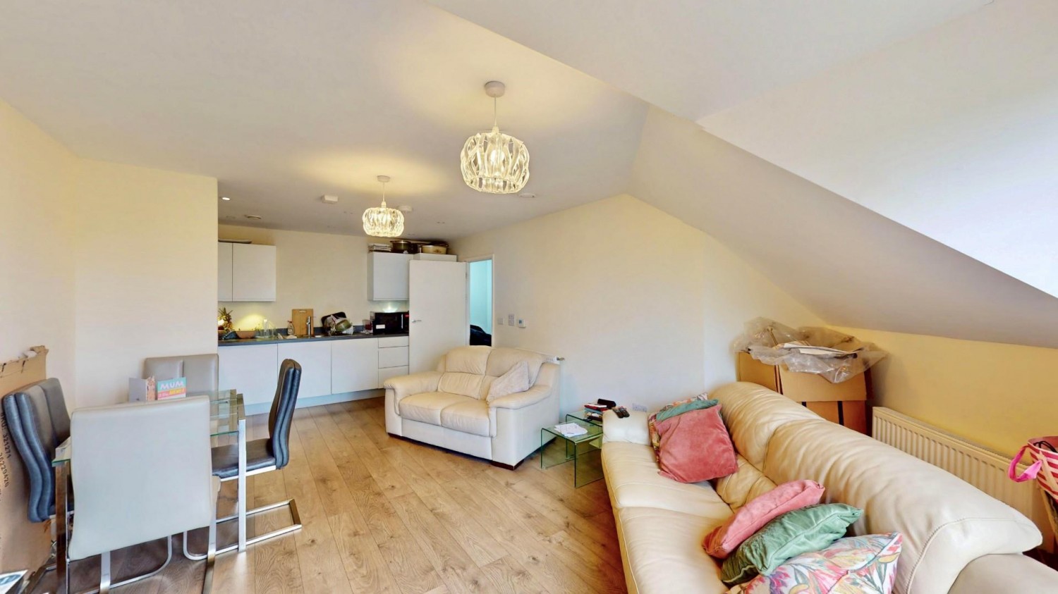 New Mossford Way, Barkingside, IG6