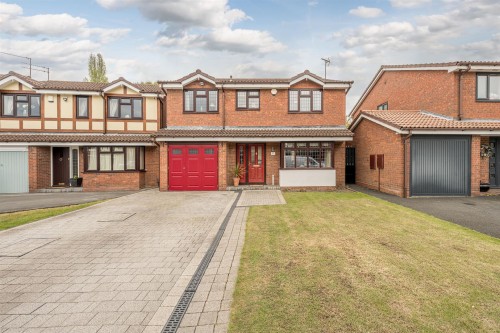 Ploverdale Crescent, Kingswinford, DY6 8XU