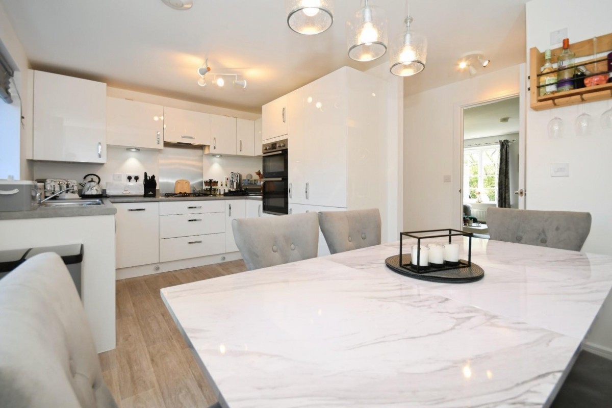 Milford Close, Wingerworth, Chesterfield, S42 6UG