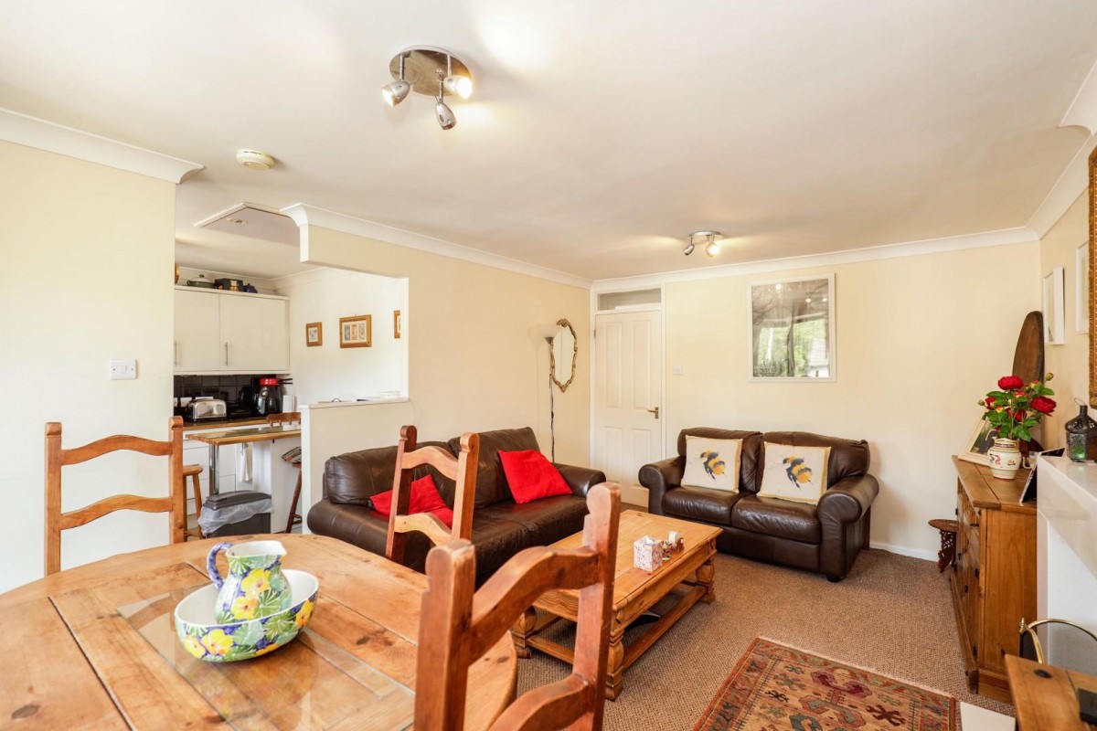 Oakdale Glen, Harrogate, HG1 2JY