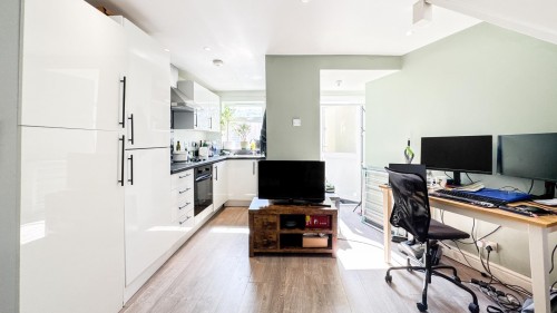 Marksbury Road, Bedminster, BS3 5LD