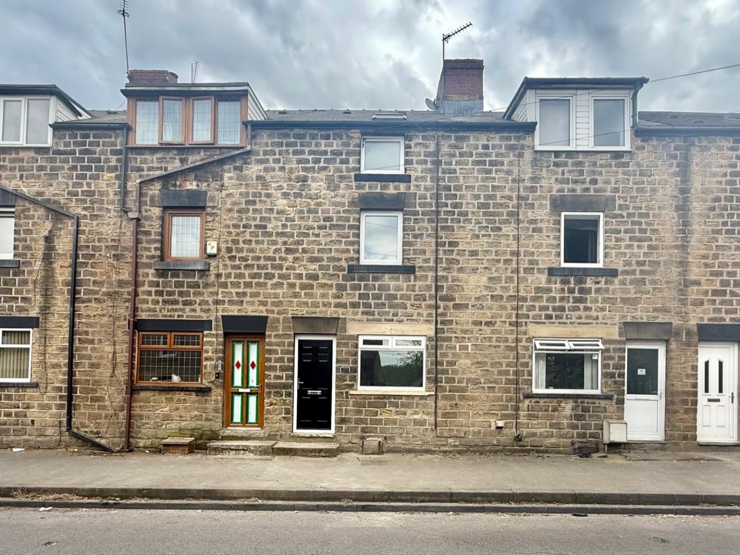 Pontefract Road, Barnsley