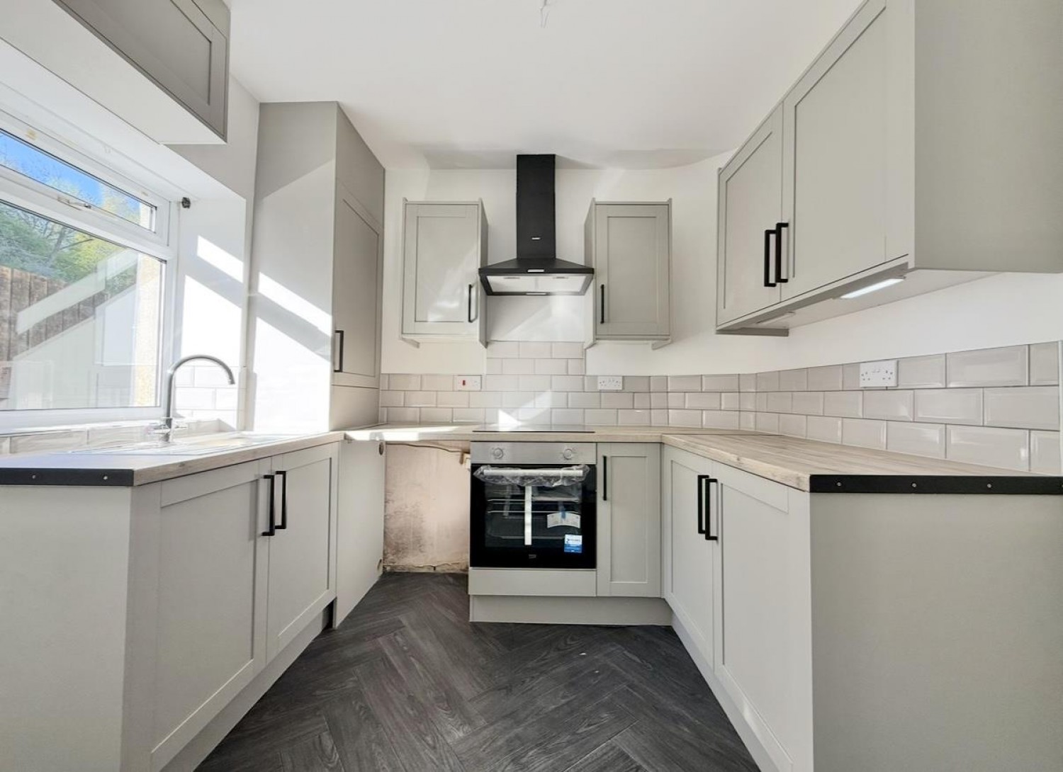 Pontefract Road, Barnsley