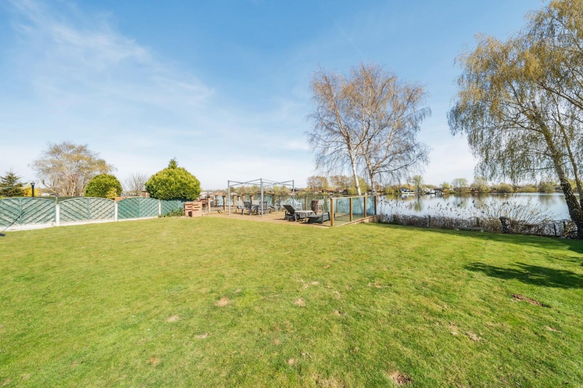 Tattershall Lakes Country Park, Sleaford Road, Tattershall, Lincoln