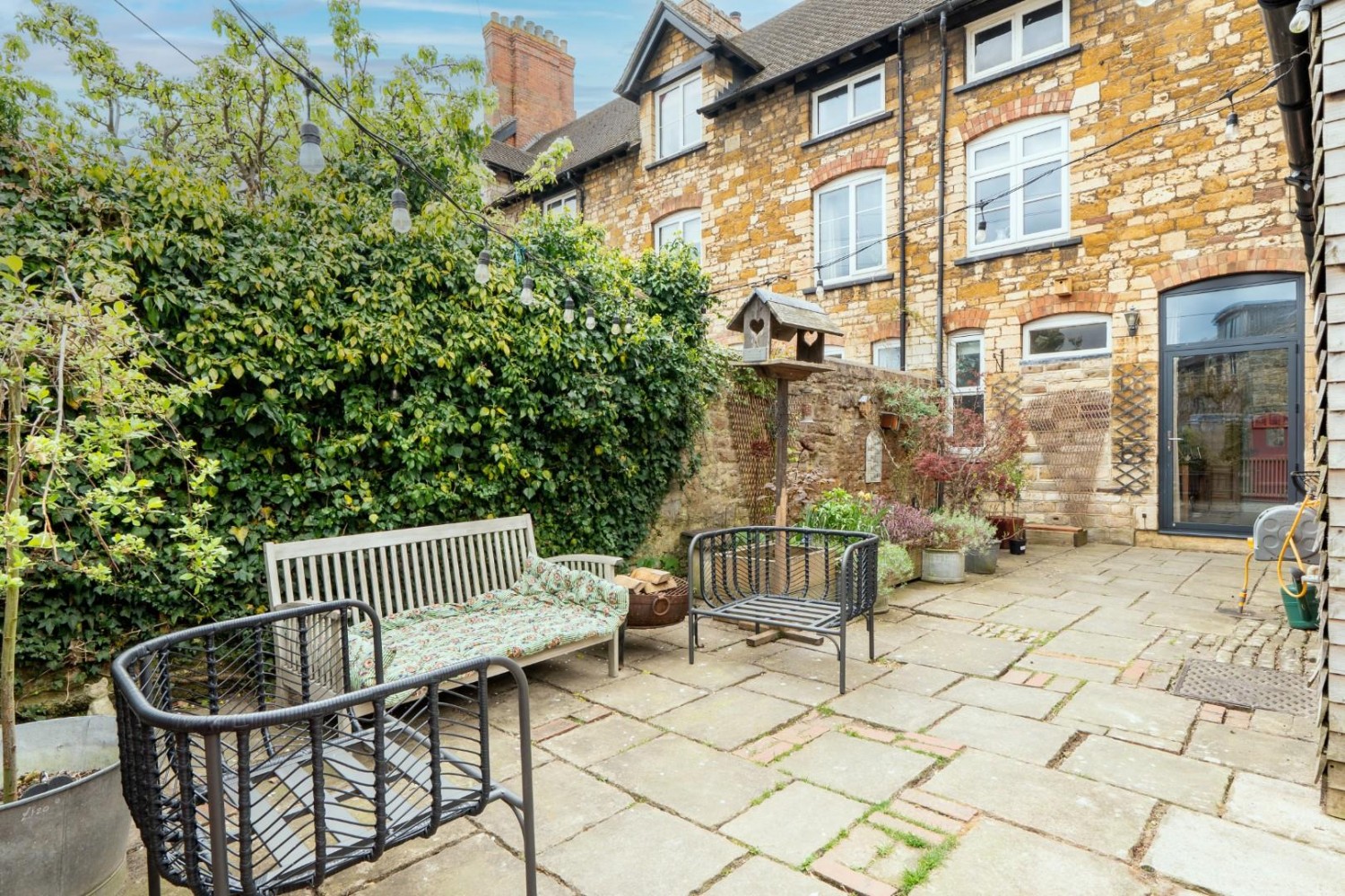 Bull Pitch, Dursley