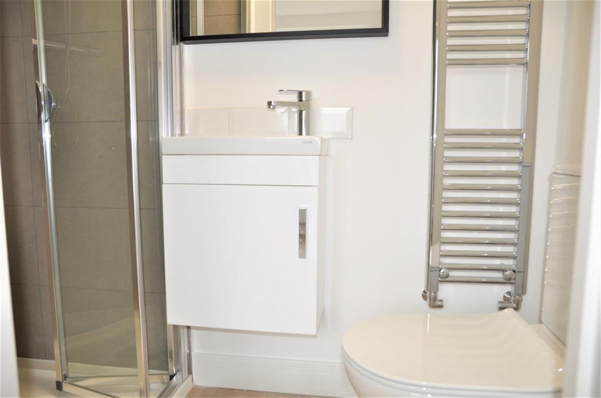 Earls Crescent, Harrow, Middlesex, HA1 1XL