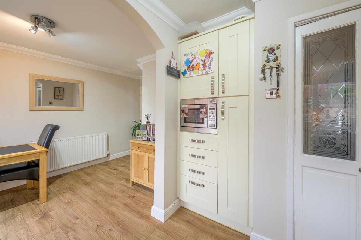 Sandringham Road, Wordsley, DY8 5HL
