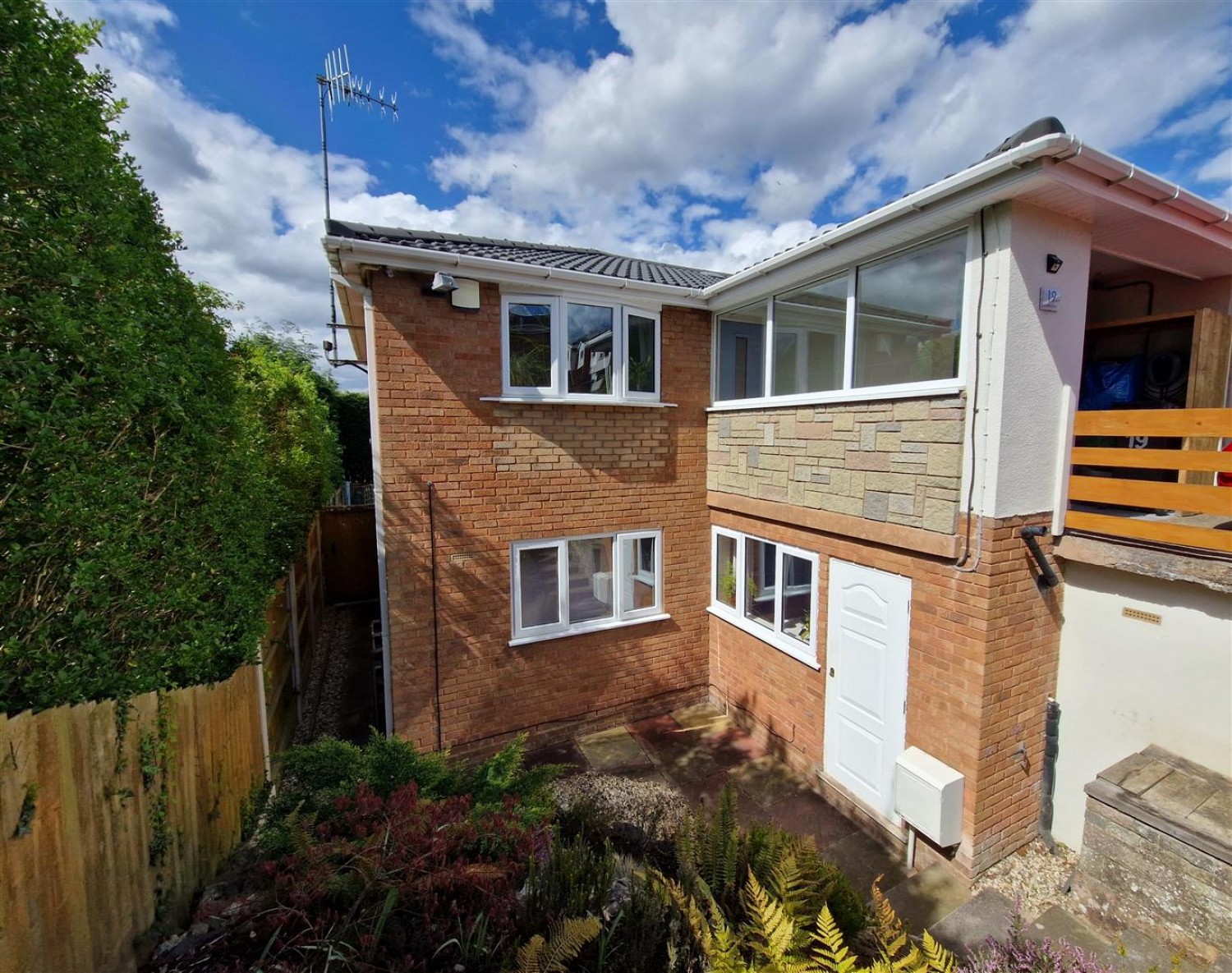 Lutley Drive, Stourbridge, DY9 0YQ