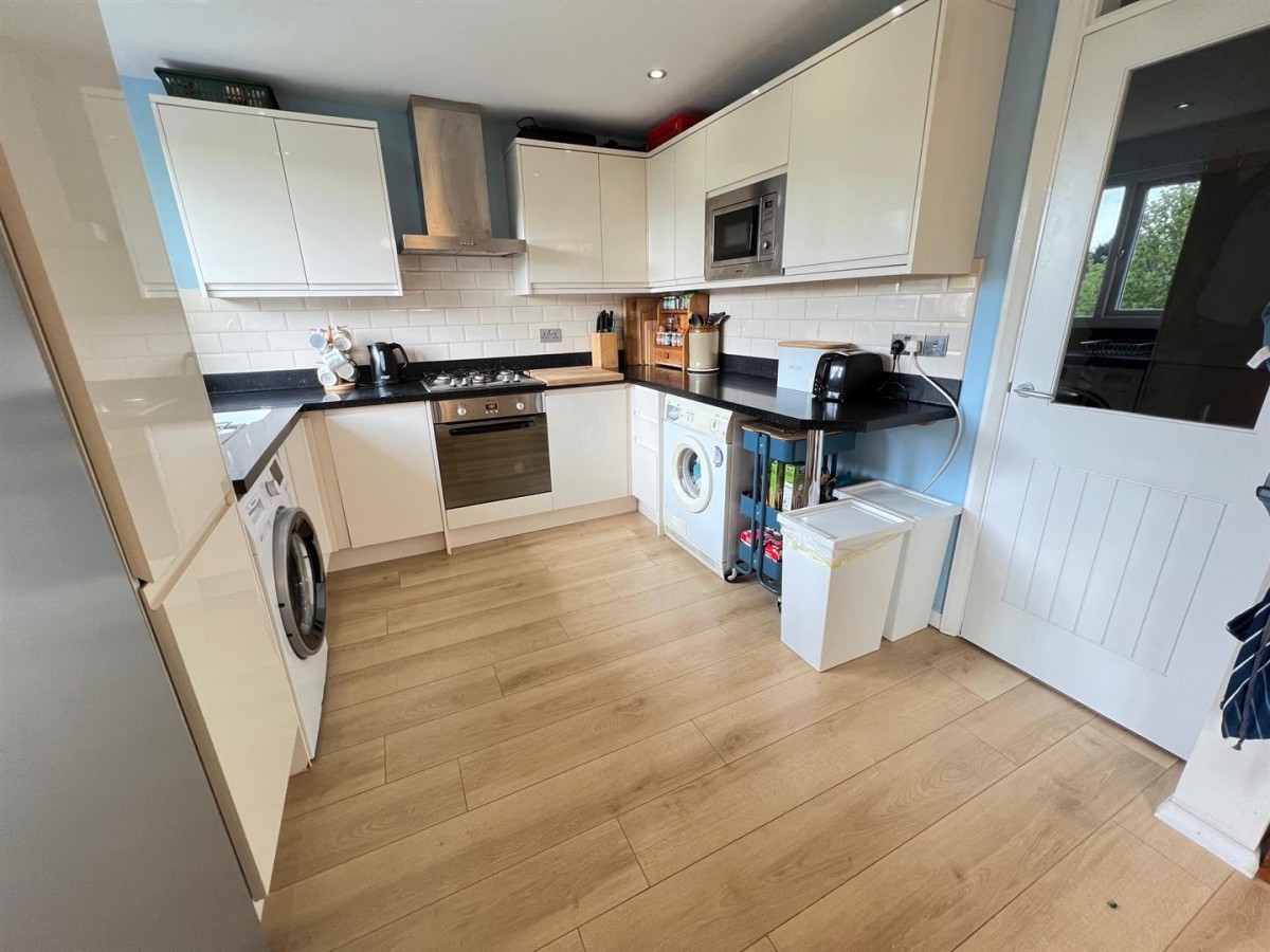 Lutley Drive, Stourbridge, DY9 0YQ