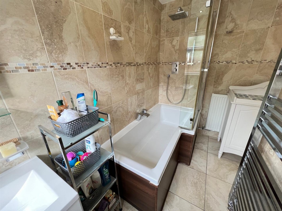 Lutley Drive, Stourbridge, DY9 0YQ