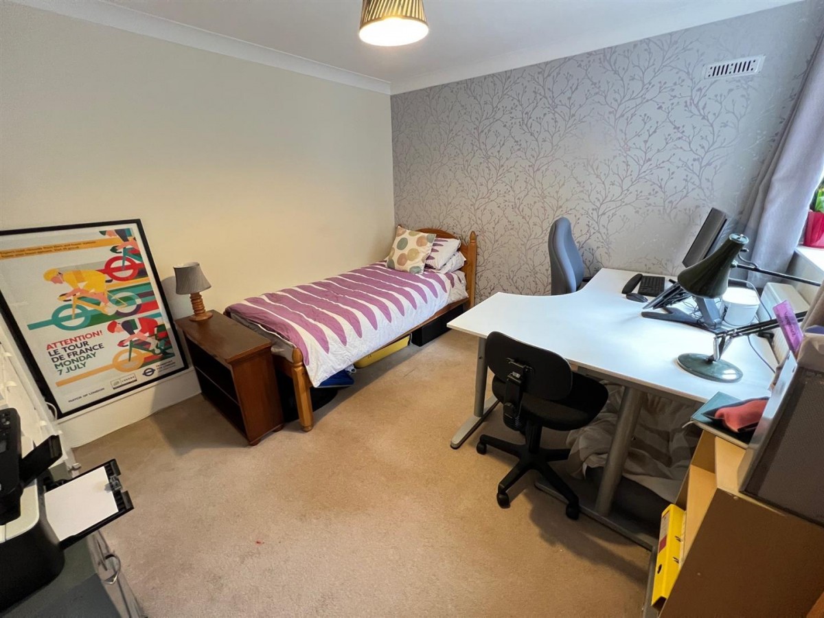 Lutley Drive, Stourbridge, DY9 0YQ