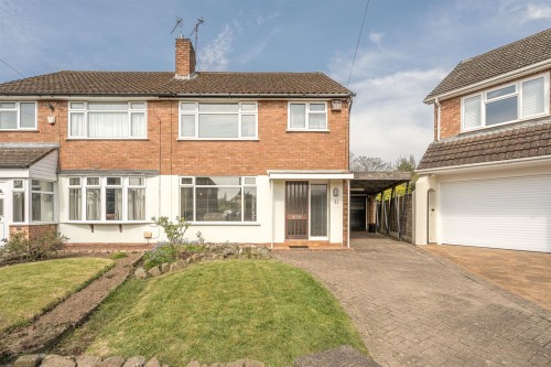 Beachwood Avenue, Wall Heath, DY6 0HL