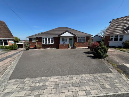 Elderberry Close, Stourbridge, DY8 3JN