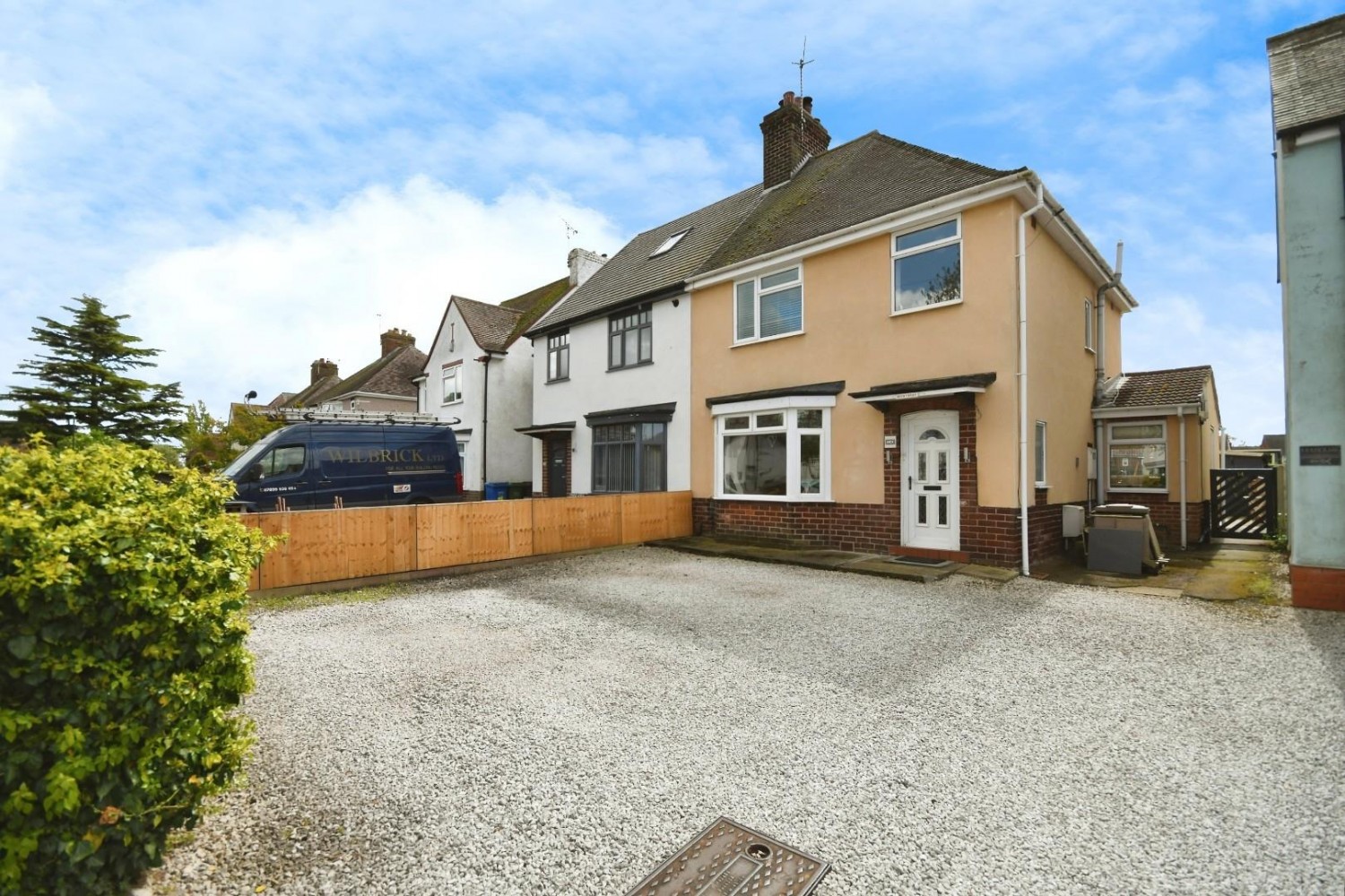 Manor Avenue, Brimington, Chesterfield, S43 1NQ