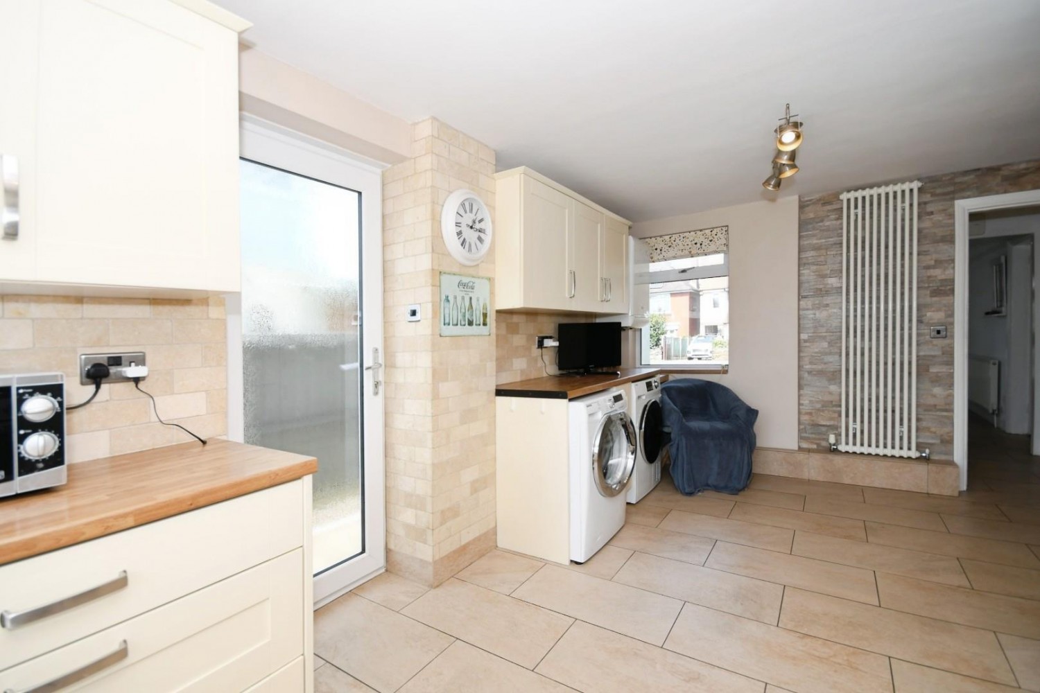Manor Avenue, Brimington, Chesterfield, S43 1NQ