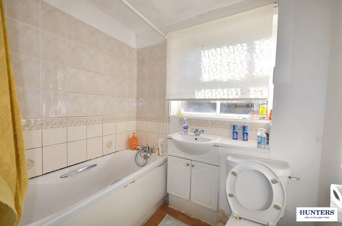 Chamberlayne Avenue, Wembley