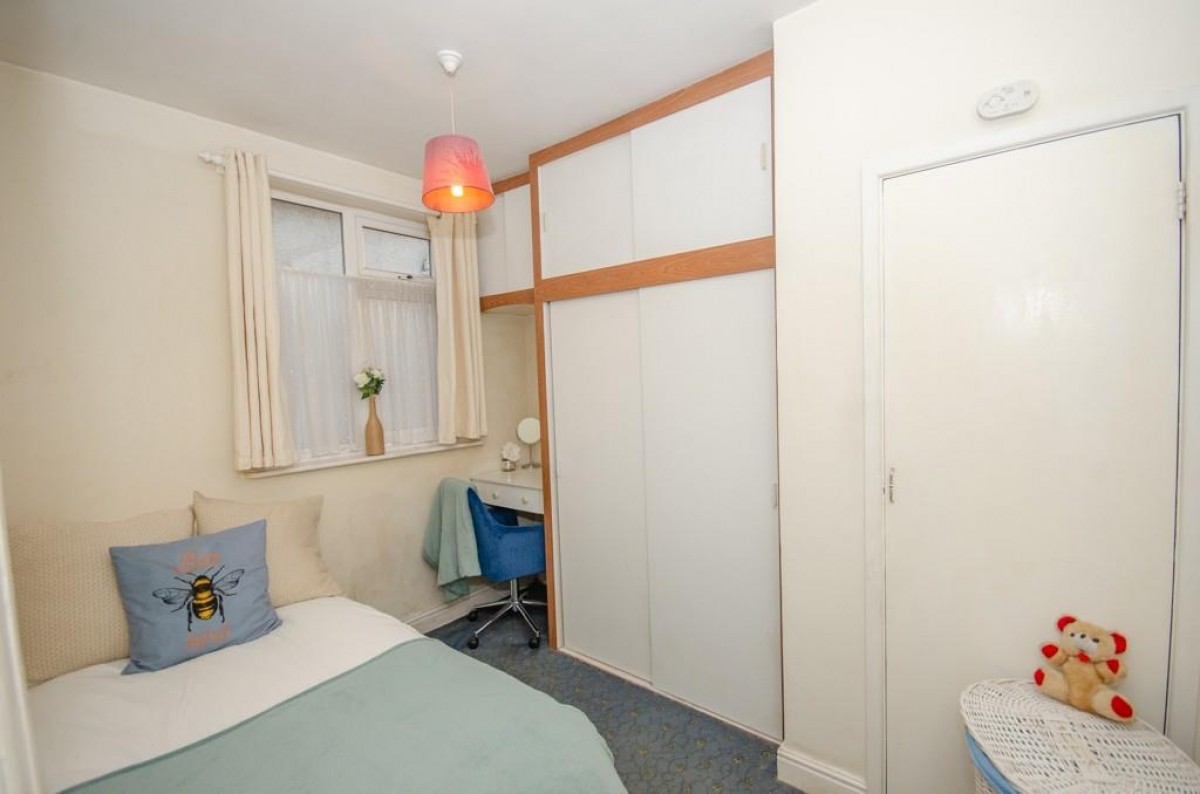 Salisbury Gardens, Downend, Bristol, BS16 5RE
