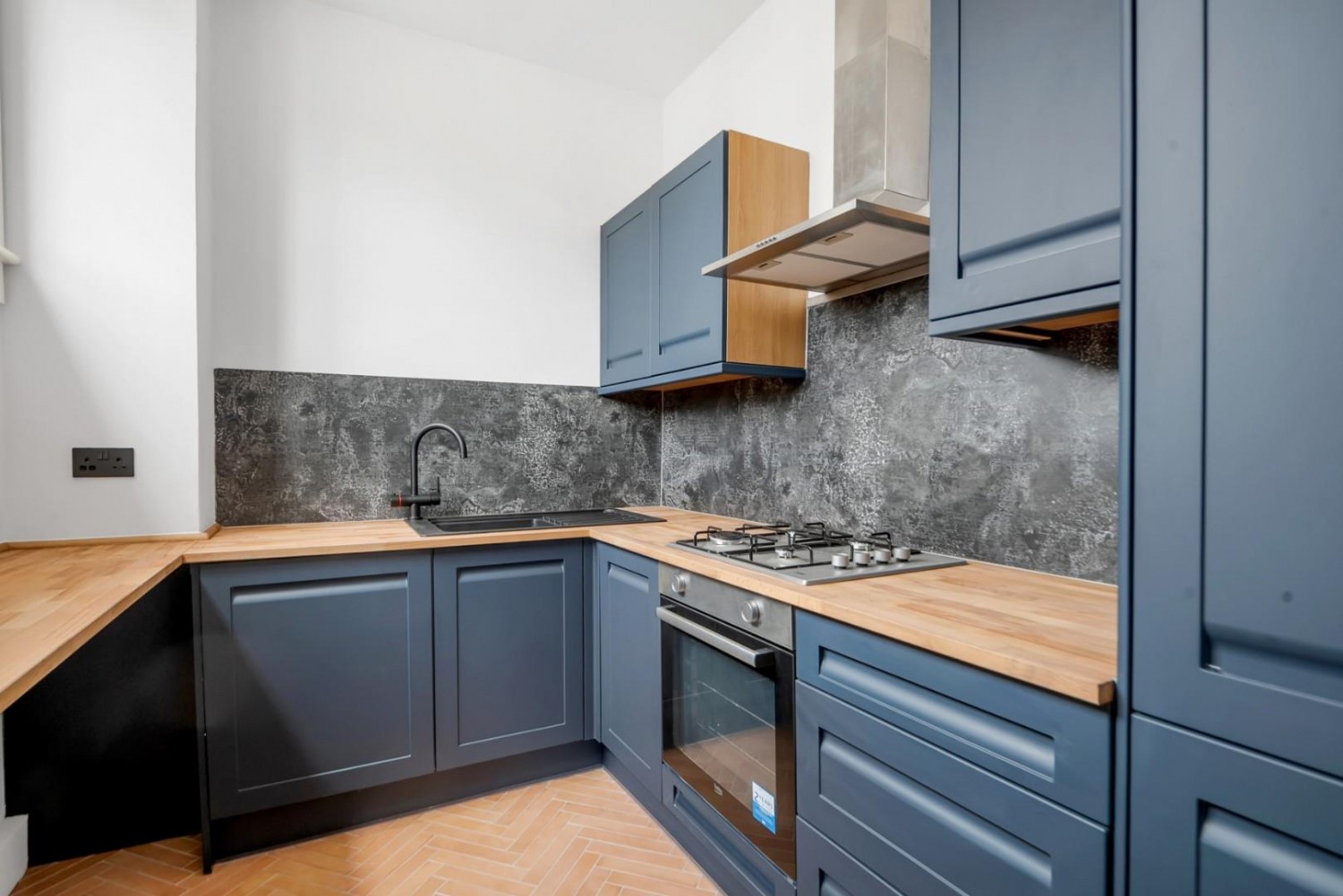Cranwich Road, London, N16