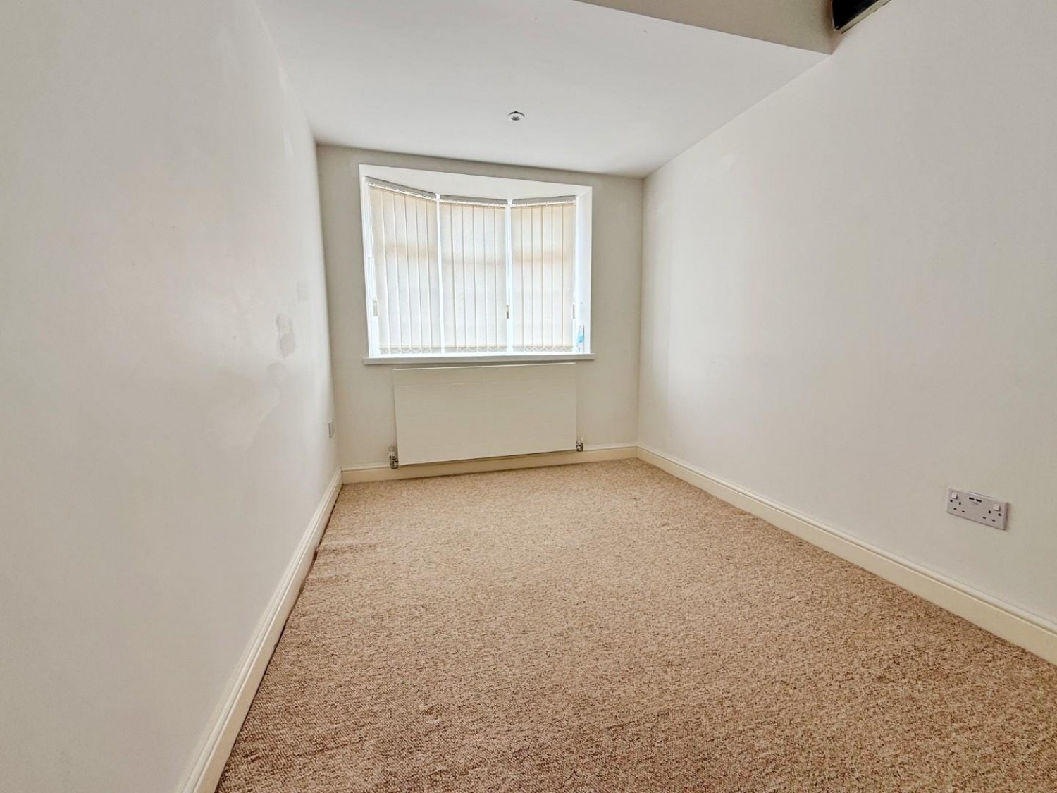 Tolman Drive, Tamworth, Staffordshire