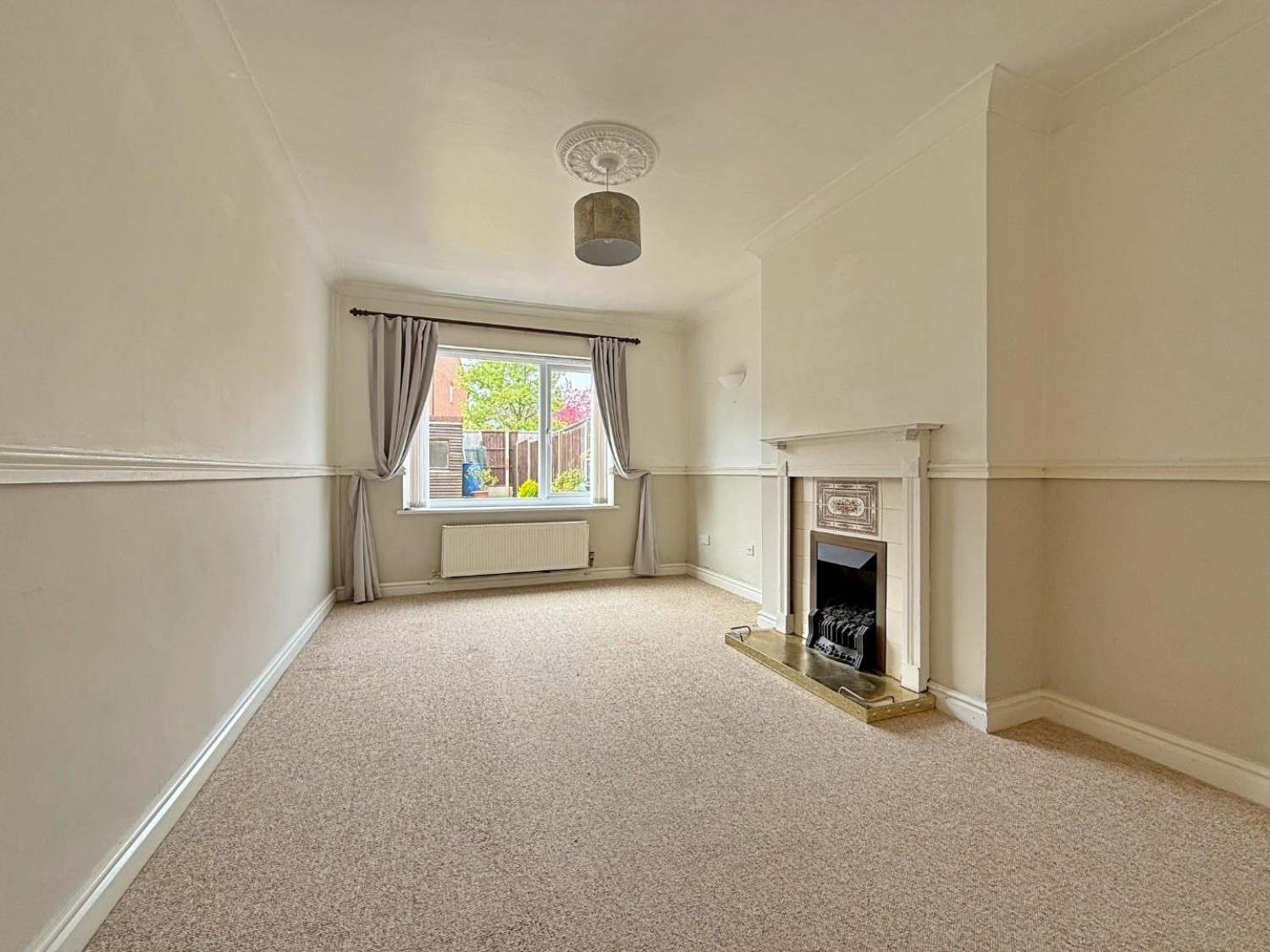 Tolman Drive, Tamworth, Staffordshire