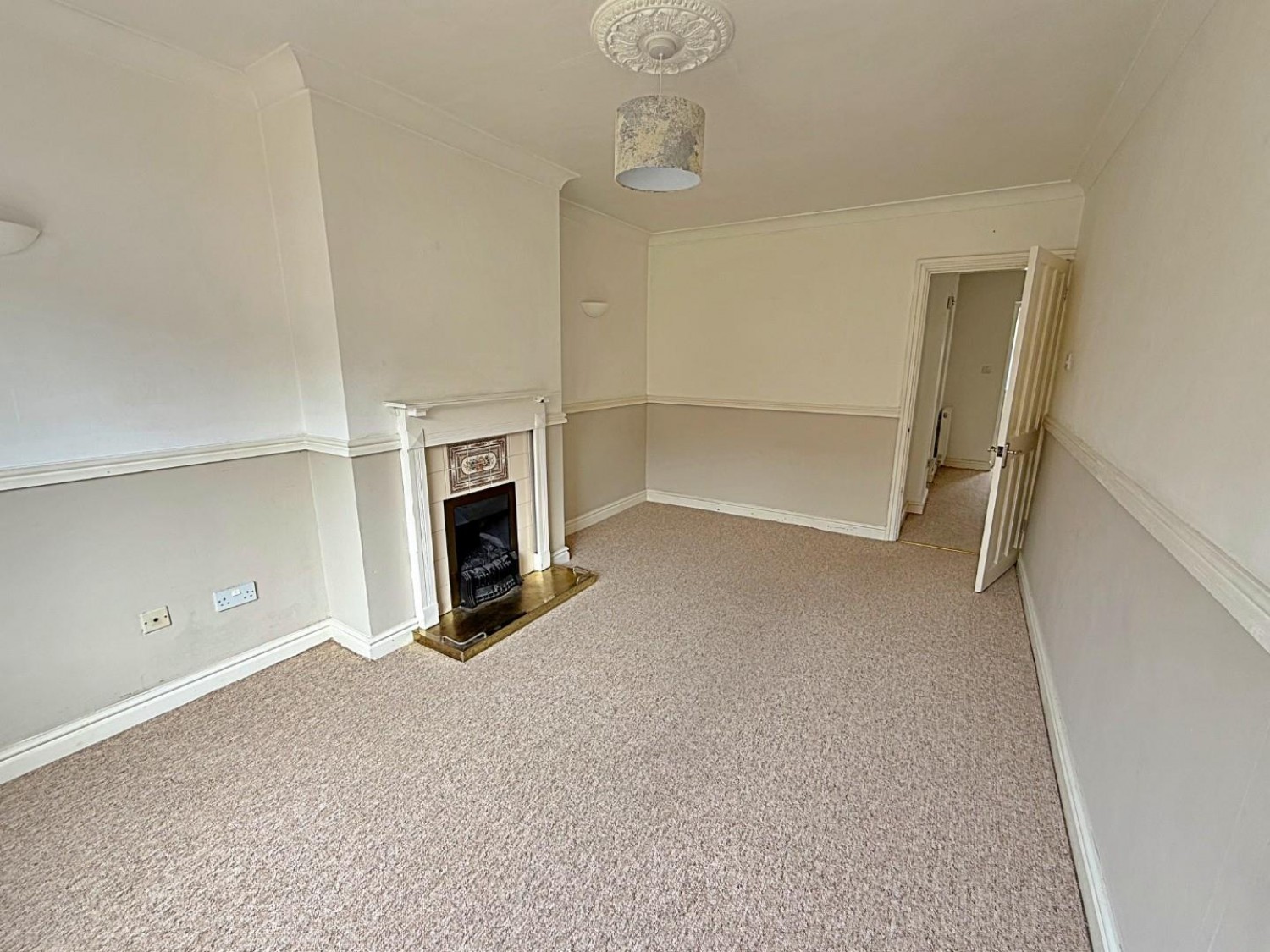 Tolman Drive, Tamworth, Staffordshire