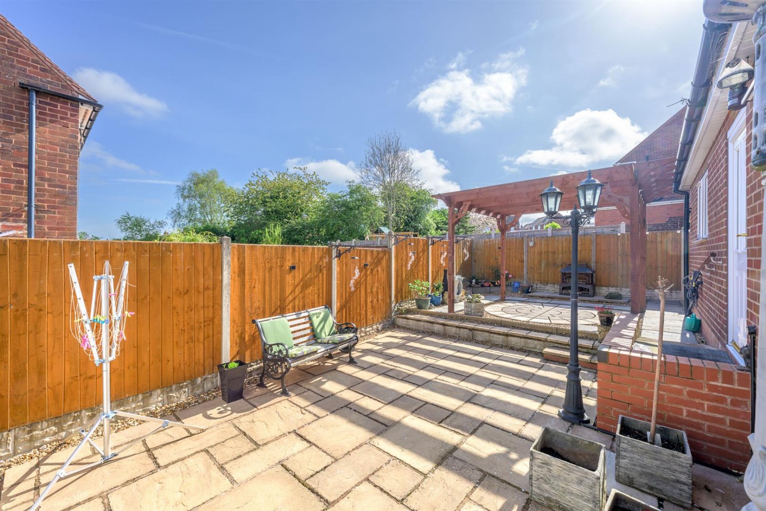 Sycamore Road, Kingswinford, DY6 8EQ