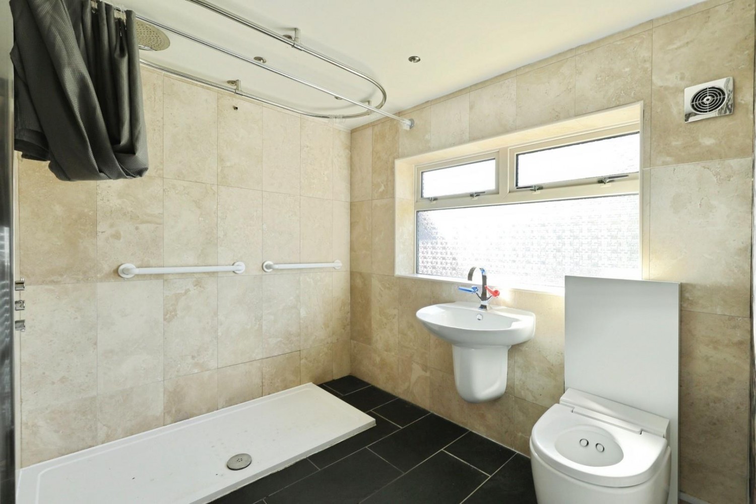Lowedges Crescent, Lowedges, Sheffield, S8 7LP