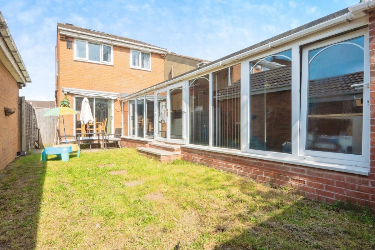 Richmond Close, Bramley, Leeds