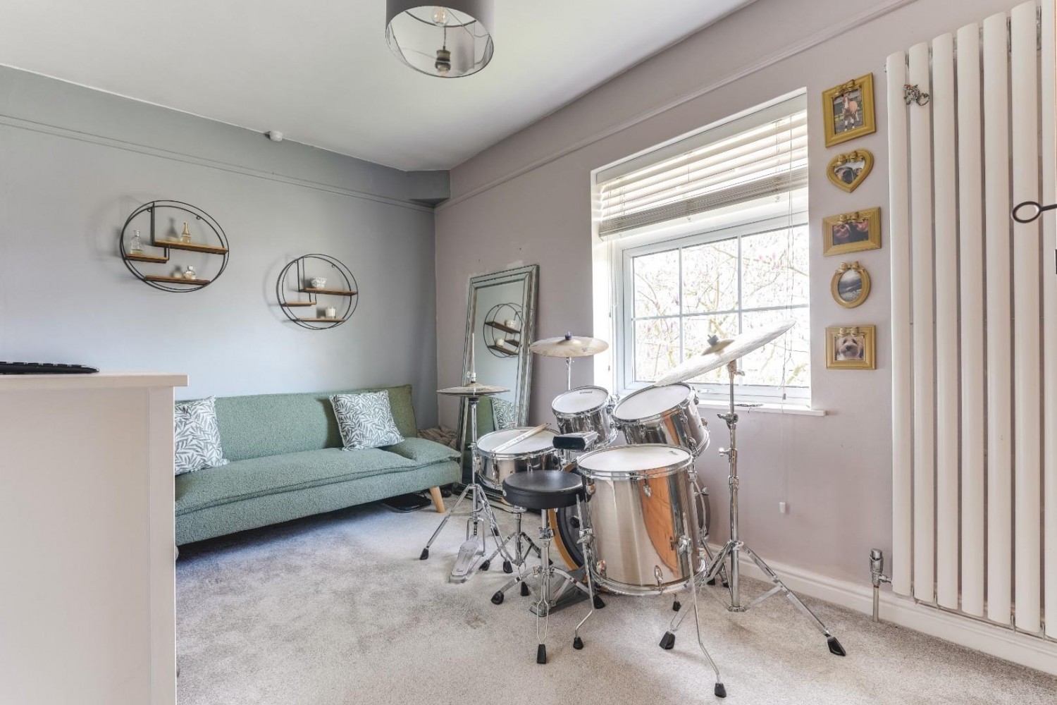 Sunny Hill, Buntingford