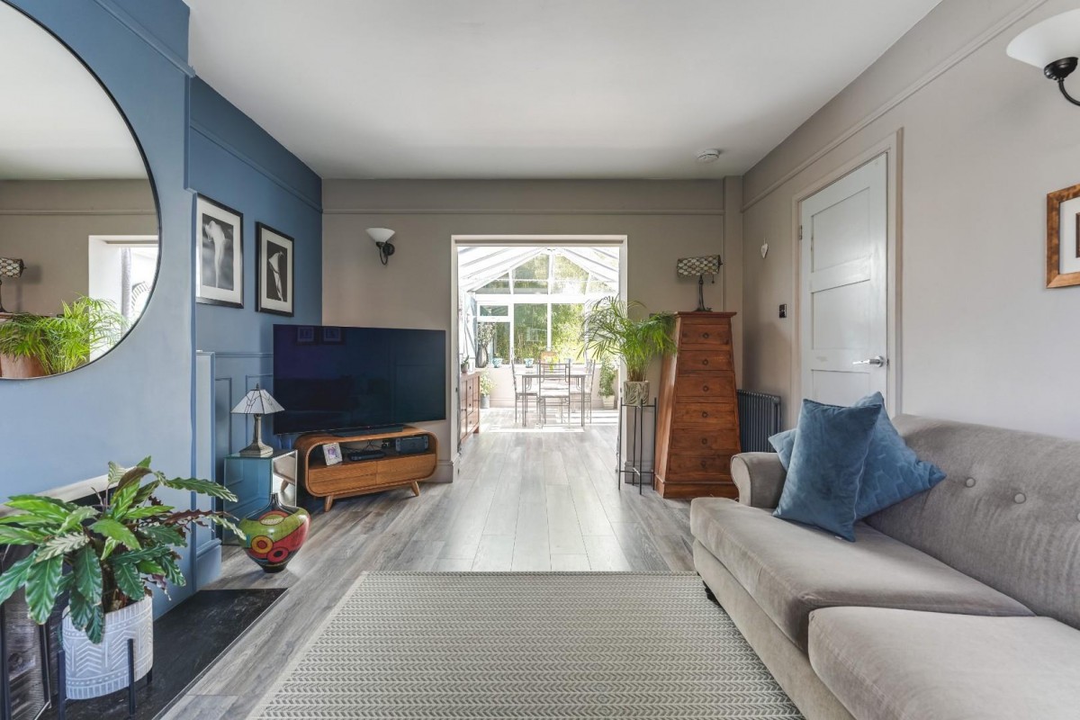 Sunny Hill, Buntingford