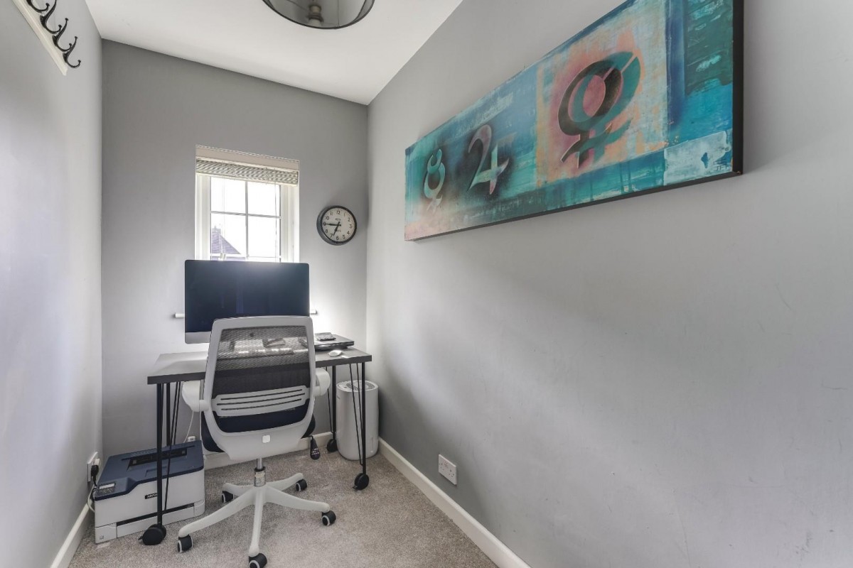 Sunny Hill, Buntingford