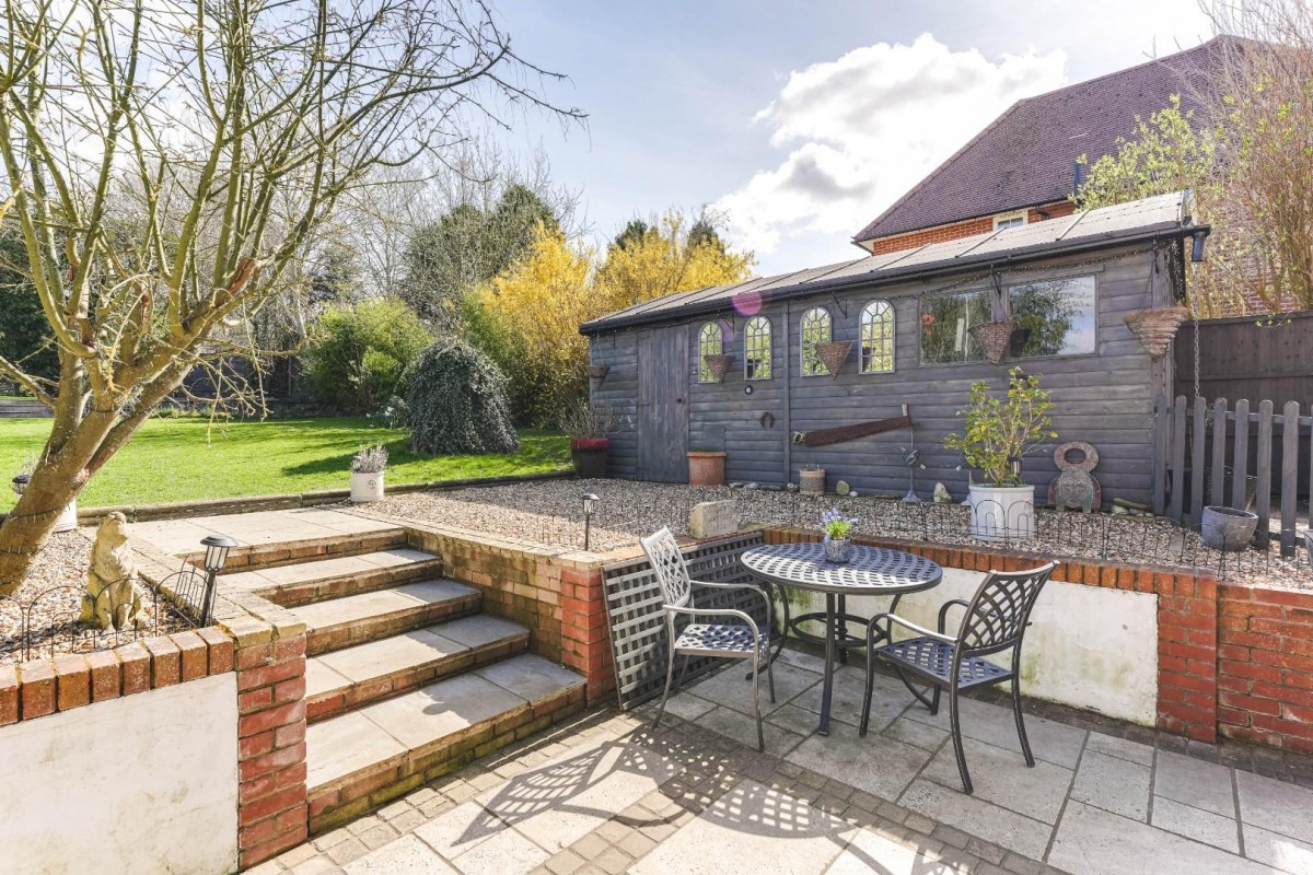 Sunny Hill, Buntingford