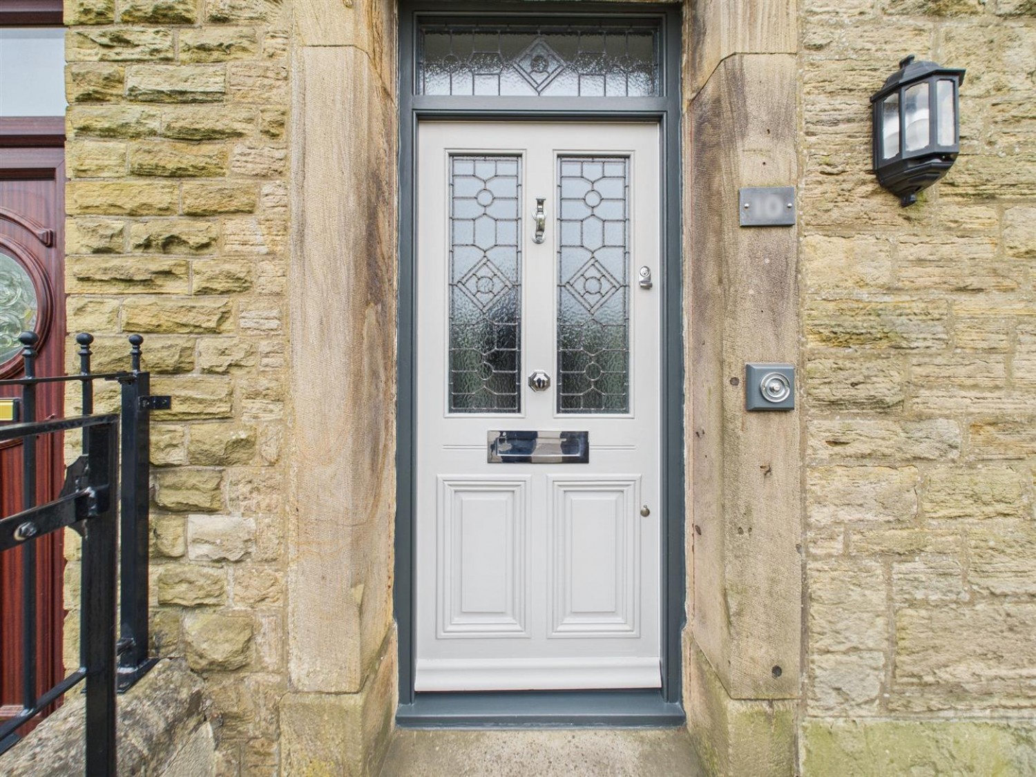West Parade, Leadgate