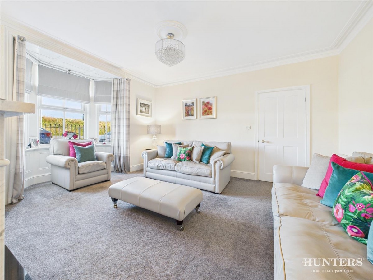 West Parade, Leadgate