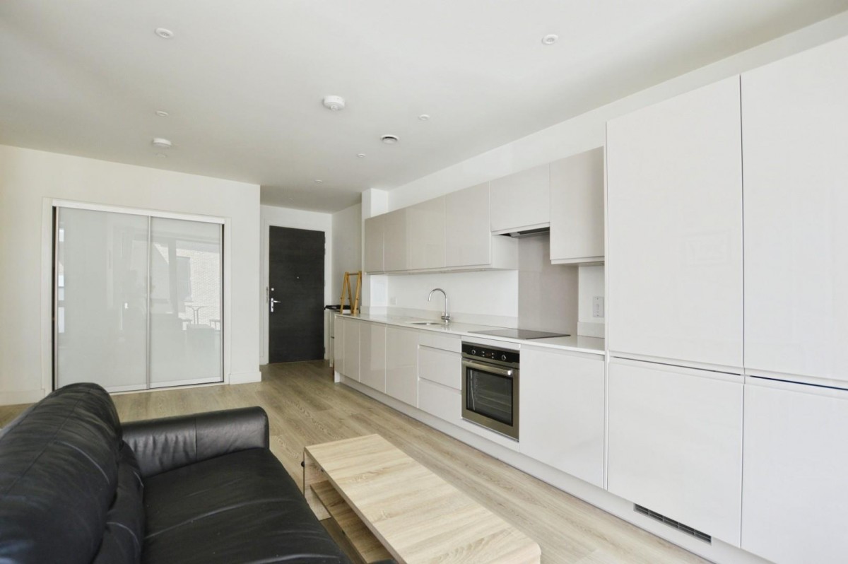 Deauville Close, London