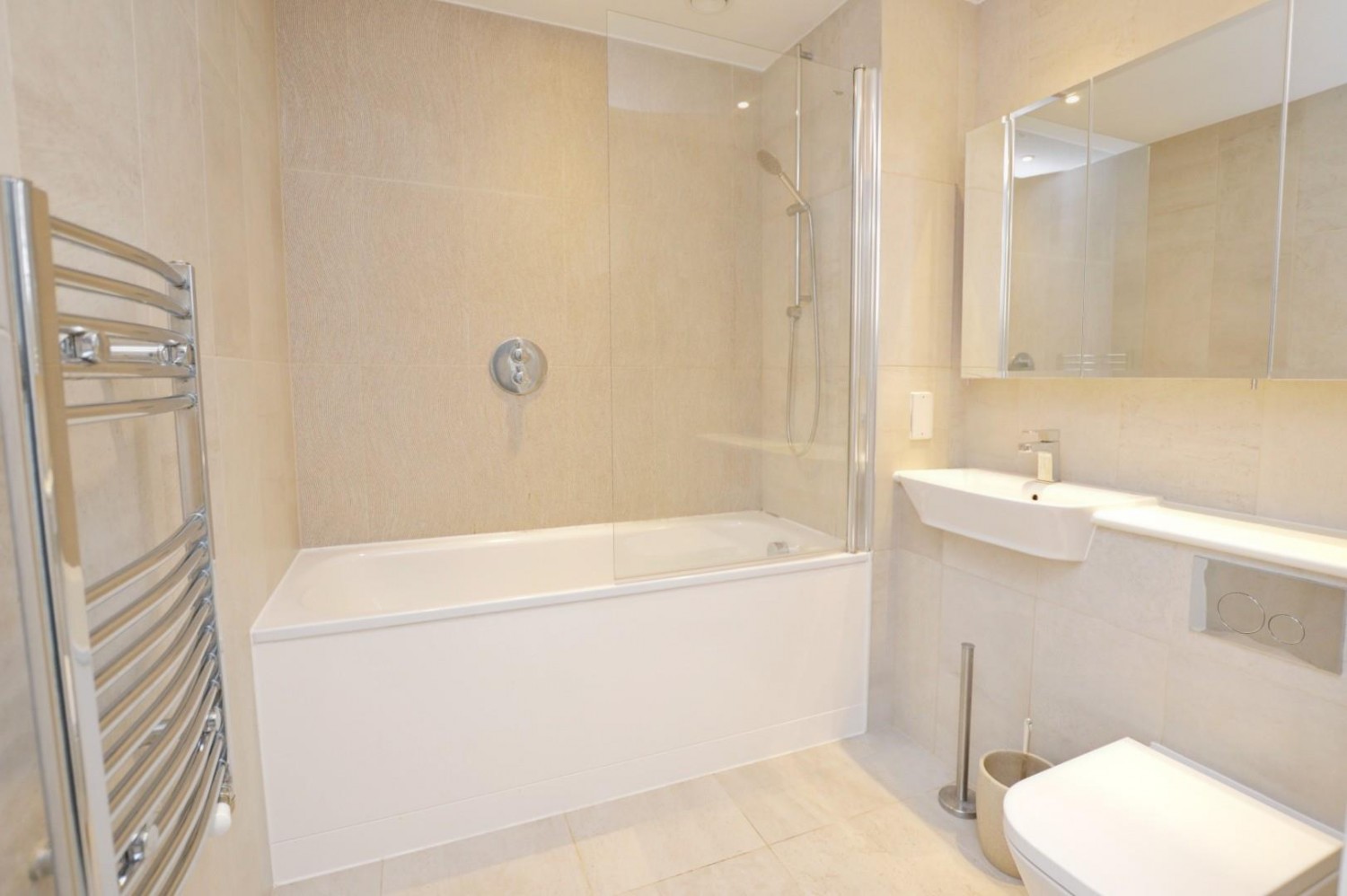 Deauville Close, London