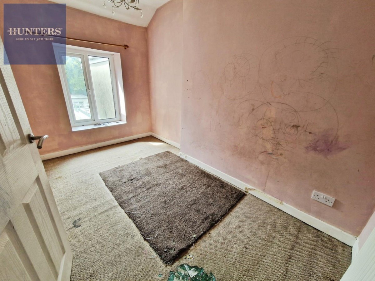 Hendre Road, Pencoed, Bridgend, CF35 6TD