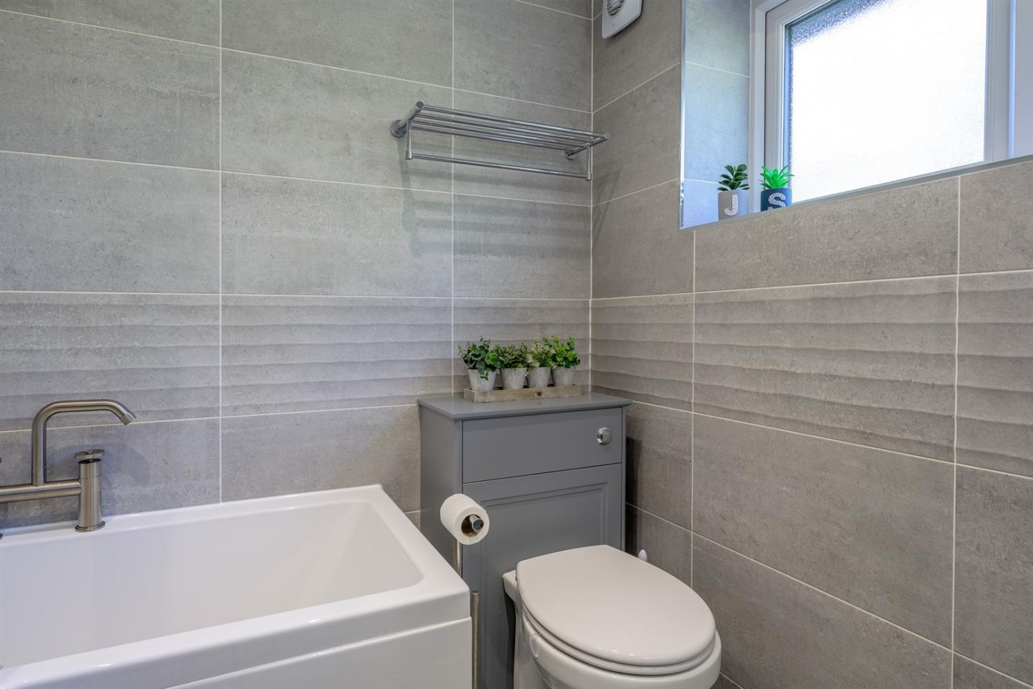 Richmond Grove, Wollaston, DY8 4SF