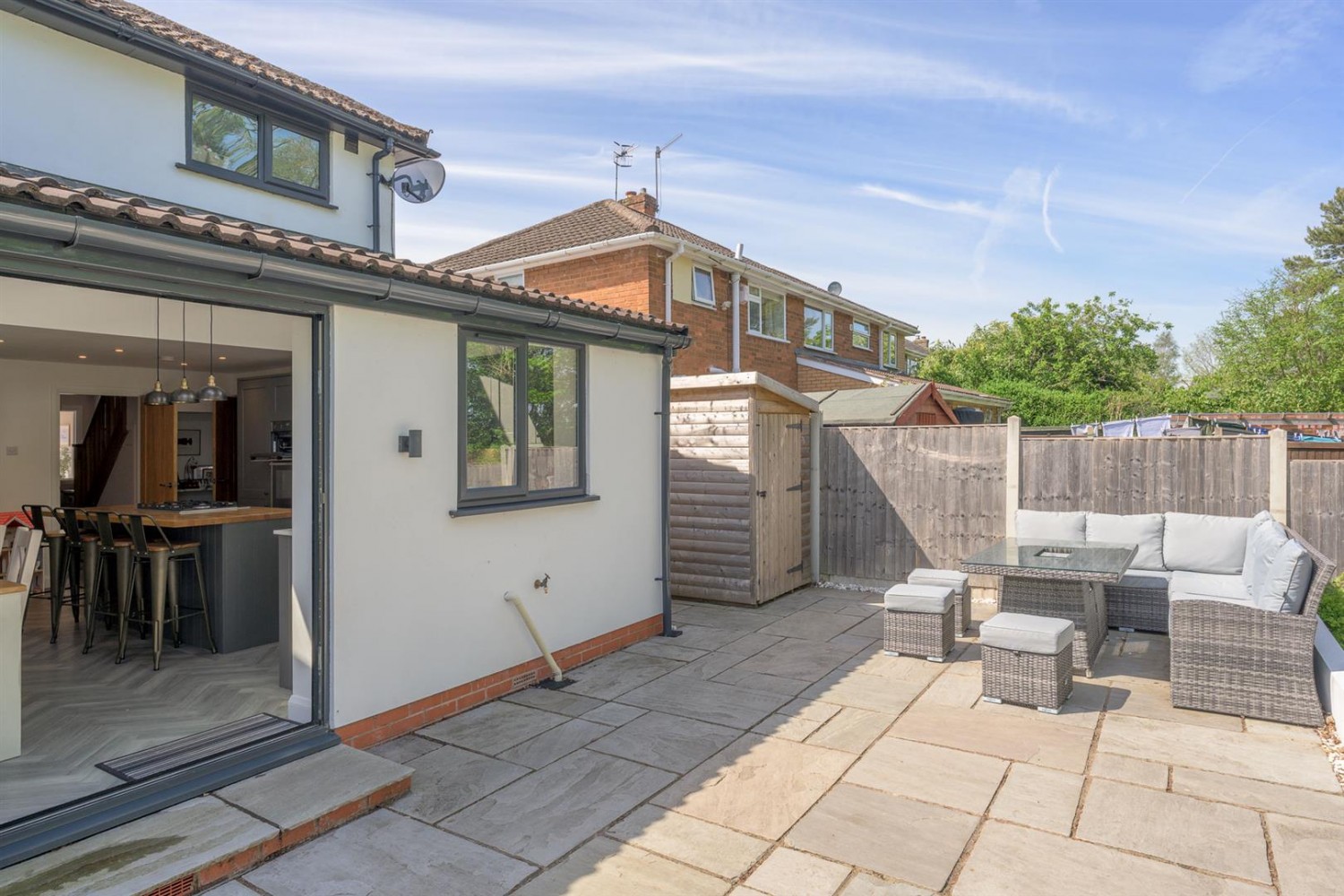 Richmond Grove, Wollaston, DY8 4SF