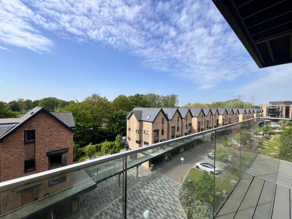 Kenmore Place, Riverside Park, Ashford